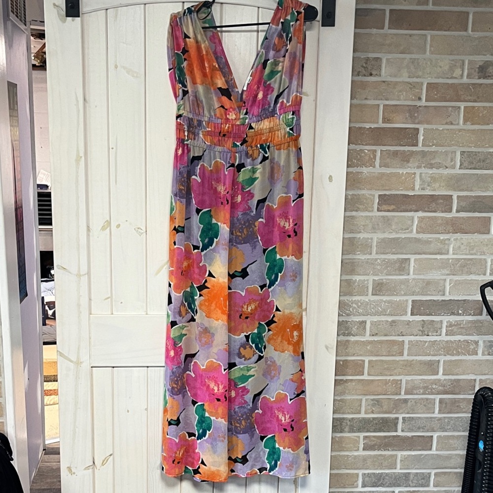 Floral V-Neck Sleeveless jumpsuit